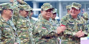 Dinasti Jalan, Stafsus Dilarang