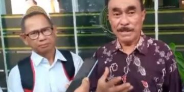 Dituntut Enam Bulan Penjara, Henry Perjuangkan Hak