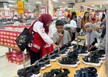 PMI Samarinda Tebar Senyum Bersama Anak Yatim dan Dhuafa