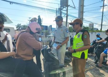 Operasi Gabungan Cek Kepatuhan Masyarakat Terhadap Pajak Kendaraan