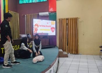 Jasa Raharja Gelar Edukasi PPGD di SMAN 2 Tenggarong