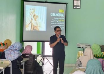 IPPRISIA Kaltim Edukasi Lansia Jaga Kesehatan Mental