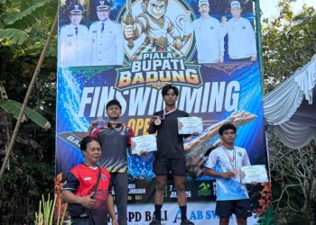 POSSI Kaltim Sabet 81 Medali di Kejurnas Finswimming Bupati Badung