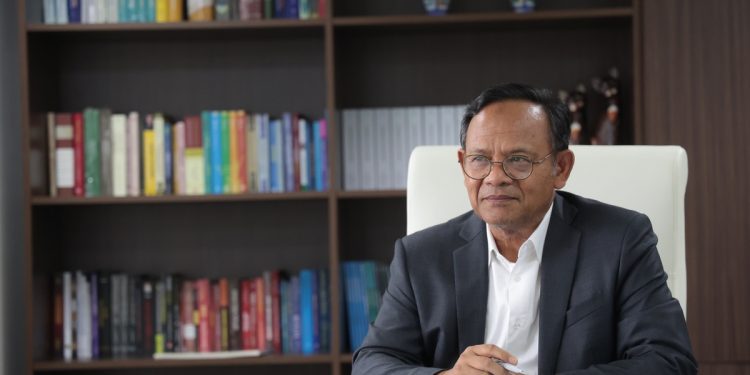 Dua Tahun Prabowo: Antara Negara Kuat dan Pemerintahan Efektif